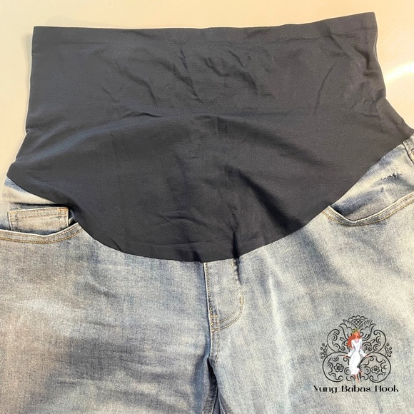 Time and Tru Maternity Medium 8-10 Blue Distressed Skinny Jeans PRELOVED - Picture 1 of 11